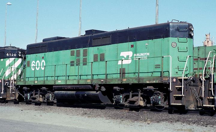 BN 600 - GP9B.jpg